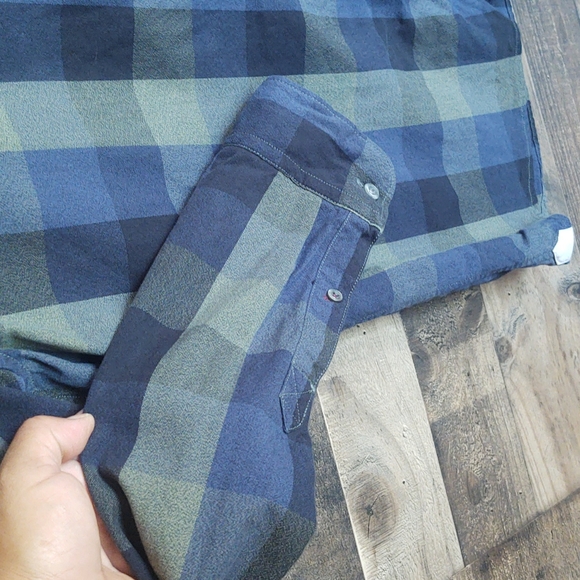 Timberland Plaid 100% Organic Cotton Blue , Green,Black Long Sleeve Button up M - Picture 6 of 15